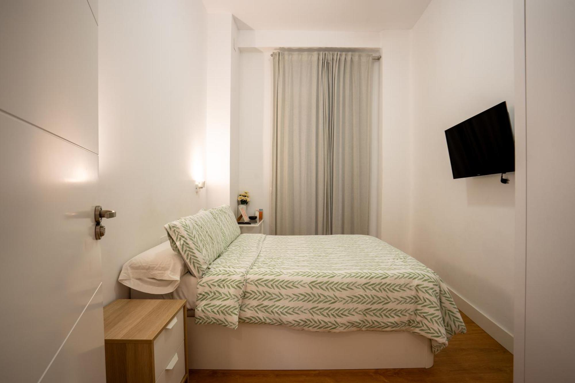 Habitación en casa particular Con Terraza Y Bano Privado Y Comodidades Compartidas