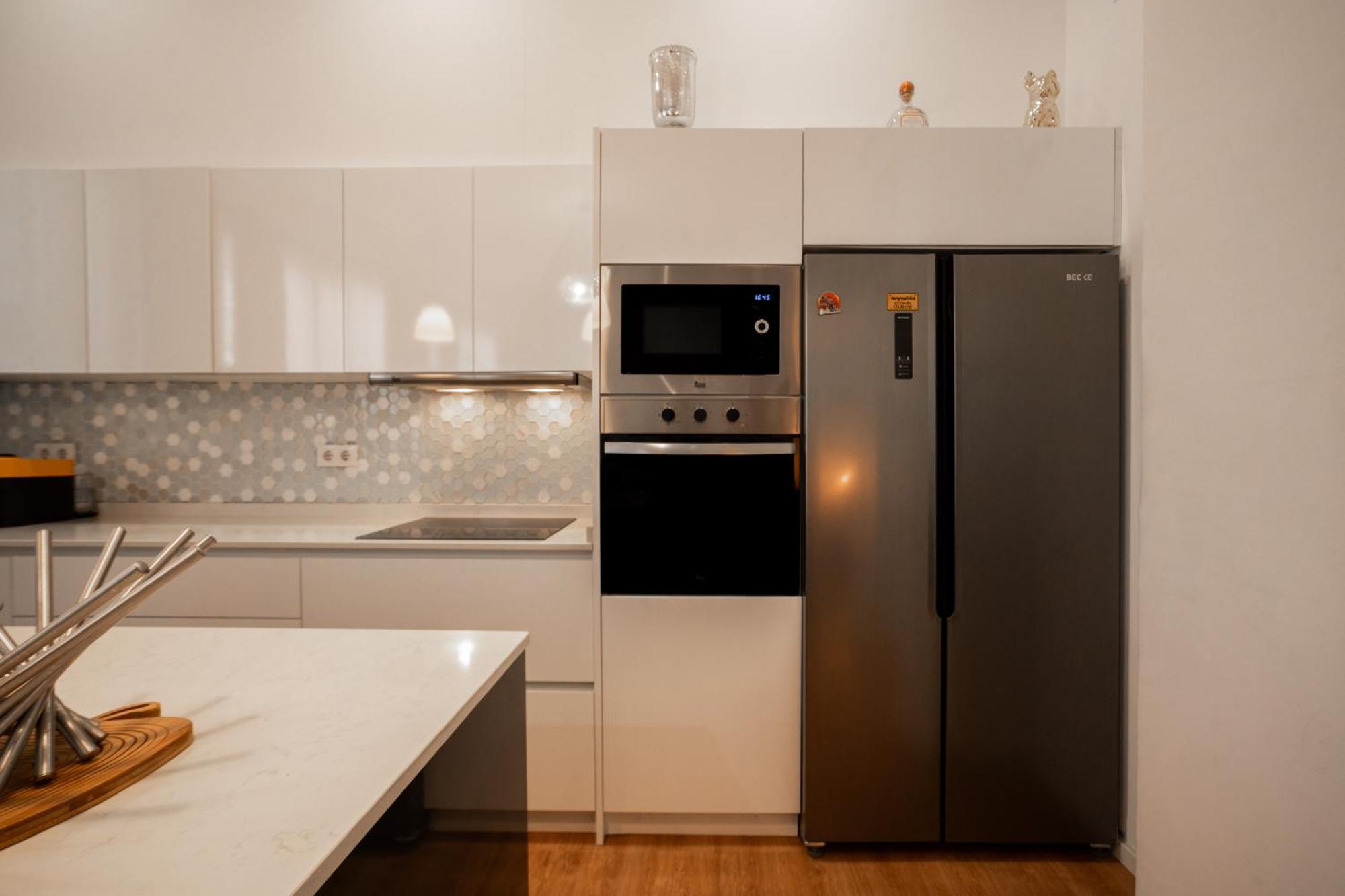 Habitación en casa particular Con Terraza Y Bano Privado Y Comodidades Compartidas *